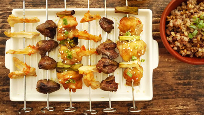 麻油雞串及雞油飯